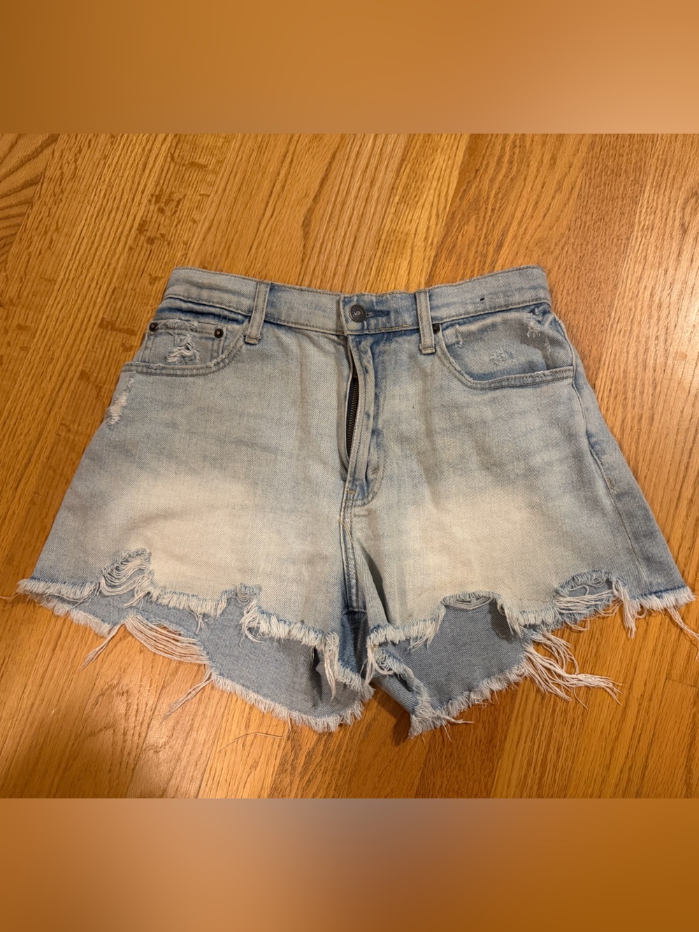 Abercrombie & Fitch high rise love curve shorts